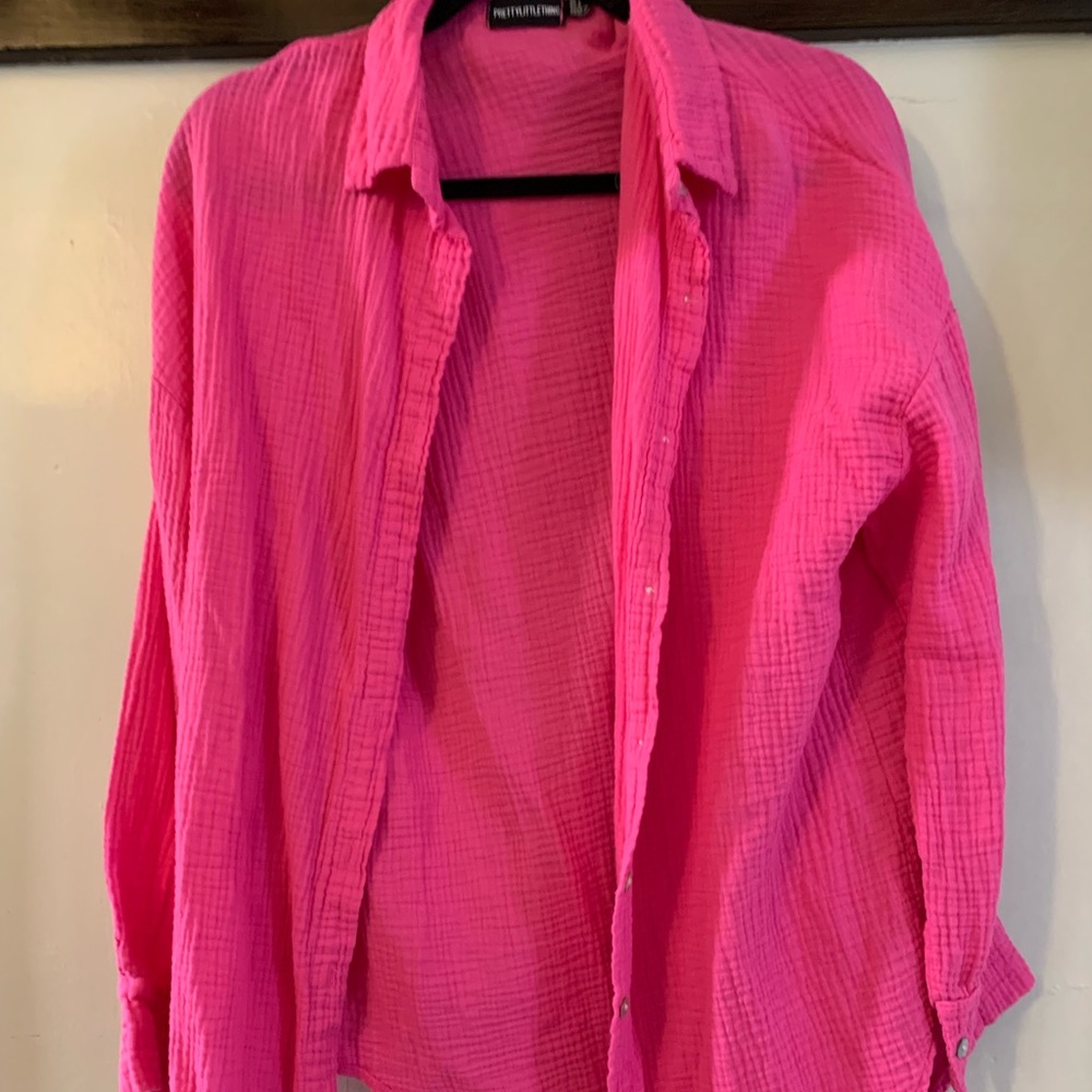 Hot pink Pretty Little Thing Shirt